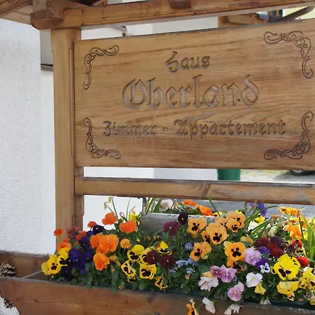 Bed and breakfast Haus Oberland 3*