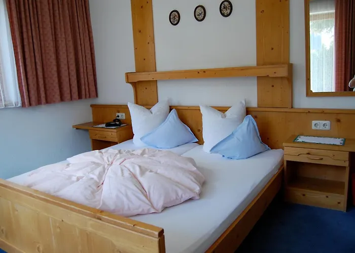 فندق مبيت وإفطار Haus Oberland سانكت أنتون ام ارلبرغ