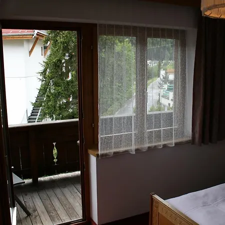 Frühstückspension Haus Oberland