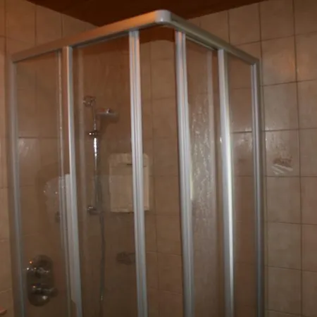 Haus Oberland B&B 장크트안톤암아를베르크