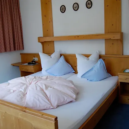 Frühstückspension Haus Oberland St. Anton am Arlberg