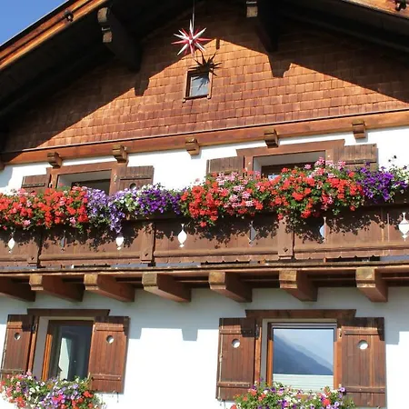 Haus Oberland 3* 장크트안톤암아를베르크